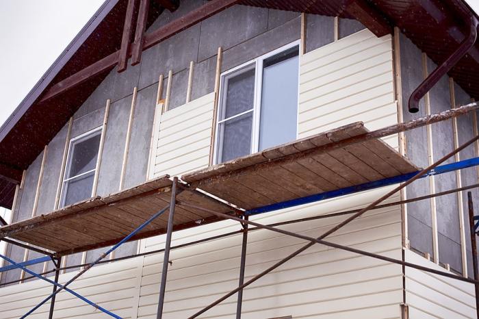 Siding old consider replacing should why august
